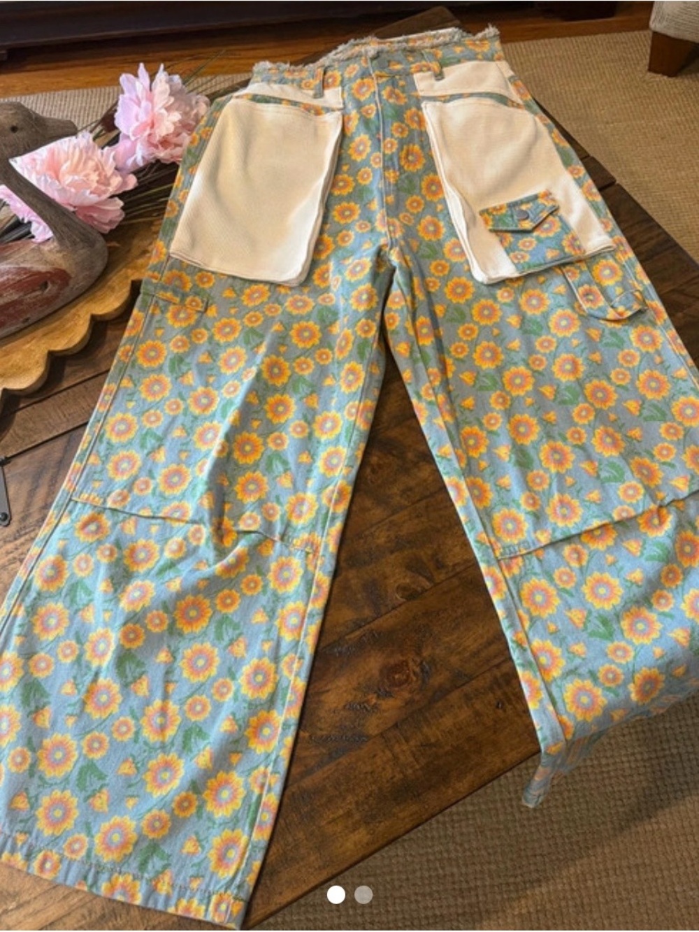 POL Wide-Leg Sunflower Print Pants in Light Blue and Yellow